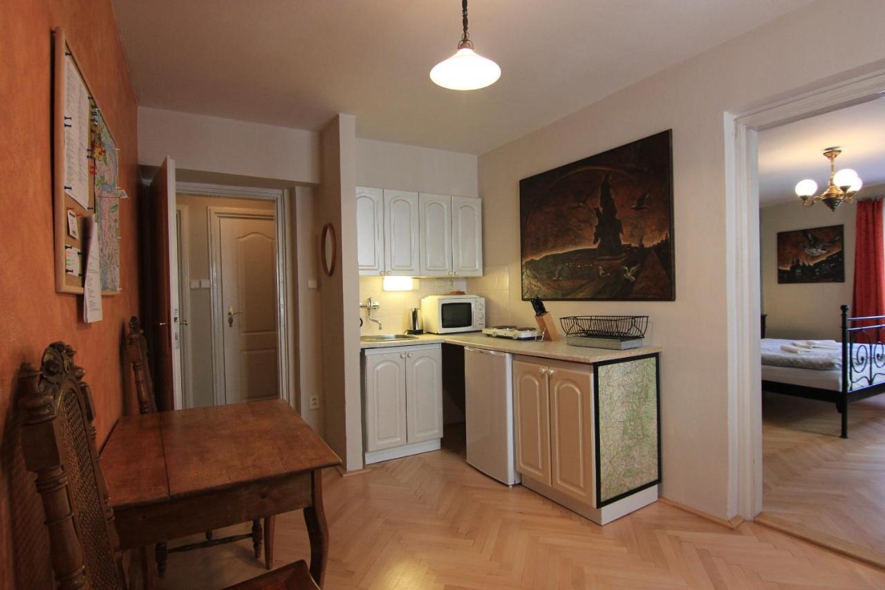 Cosy Rustic 1 Bedroom In Mala Strana Apartment Prague